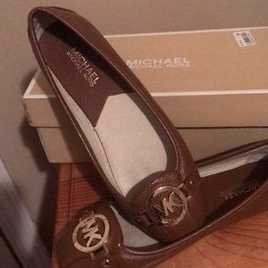 Michael Kors flats